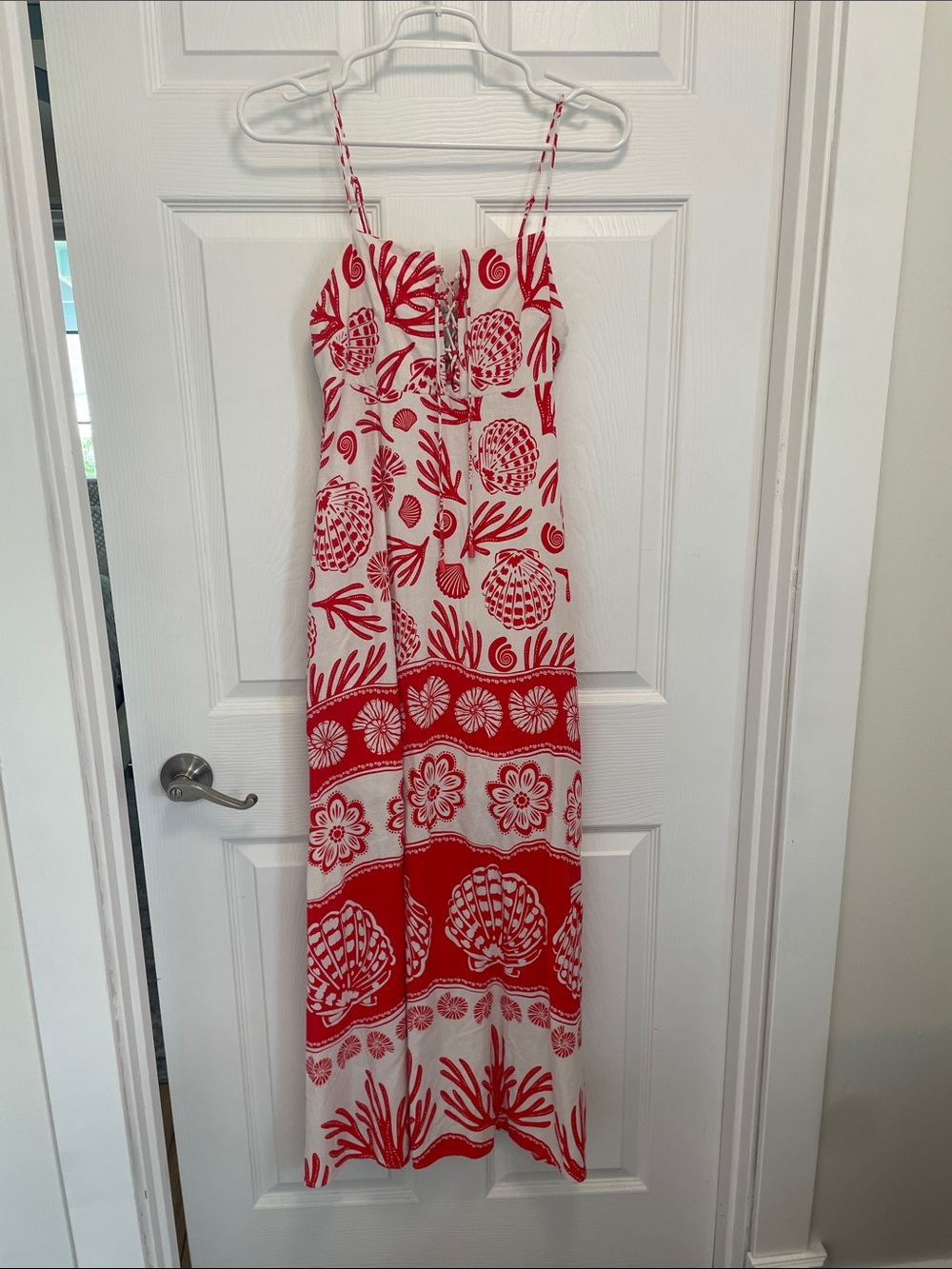 Red and White Shell-Print Maxi Dress - Sleeveless Spaghetti Strap - Picture 4 of 9